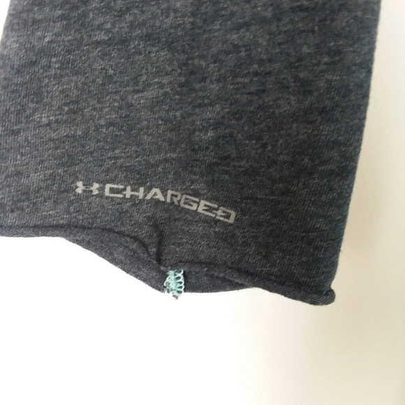 5 For $20.00 Under Armor Raglan Top, Small, Green & Gray - Picture 5 of 5